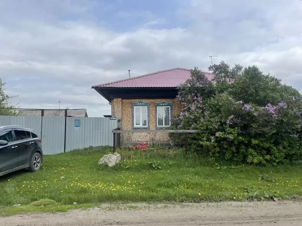 Дом в Курганская область, Белозерский муниципальный округ, д. Корюкина ... - Фото 1