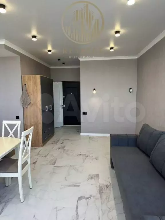 1-к. квартира, 39 м, 9/10 эт. - Фото 1