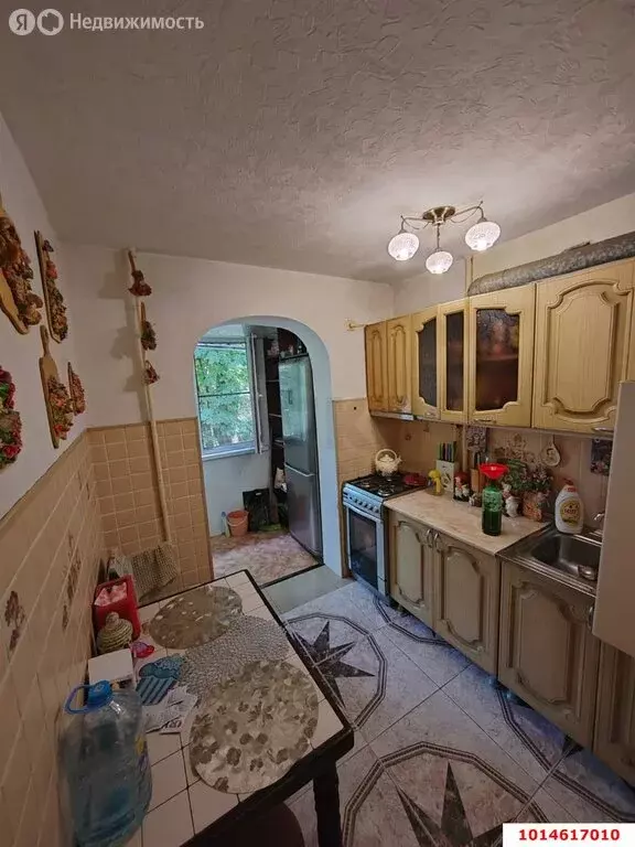 2-комнатная квартира: Краснодар, улица Селезнёва, 192 (50 м) - Фото 1