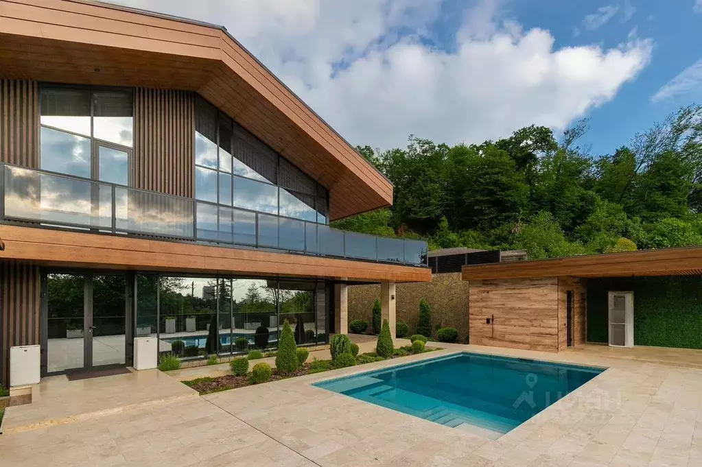 Дом в Краснодарский край, Сочи Малый Ахун мкр, ул. Дорога на Большой ... - Фото 1