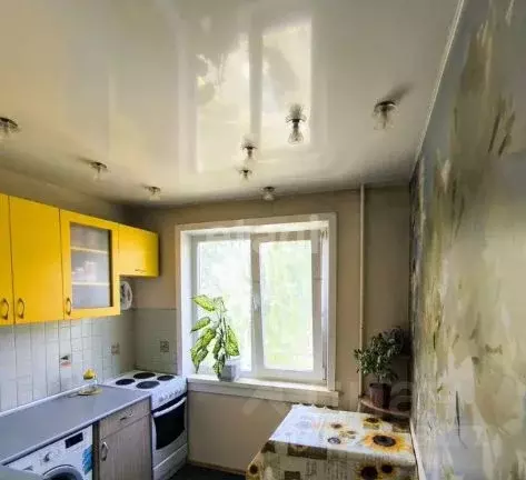 3-к кв. Новосибирская область, Бердск ул. Микрорайон, 6 (57.4 м) - Фото 1