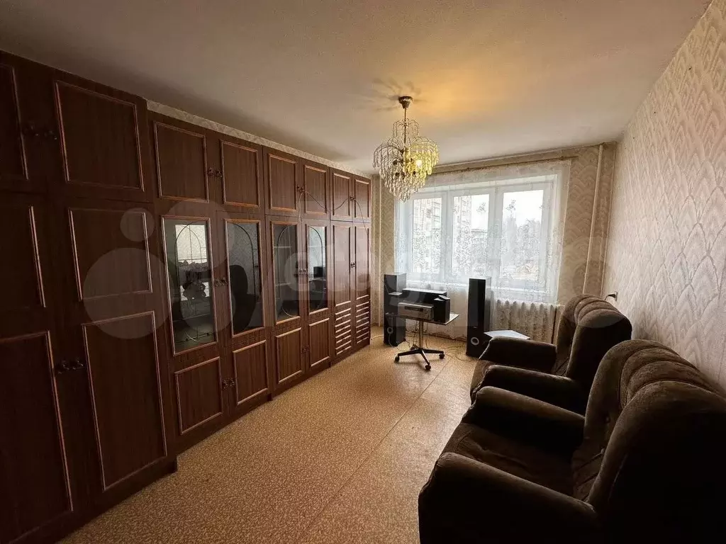 3-к. квартира, 64 м, 4/10 эт. - Фото 0