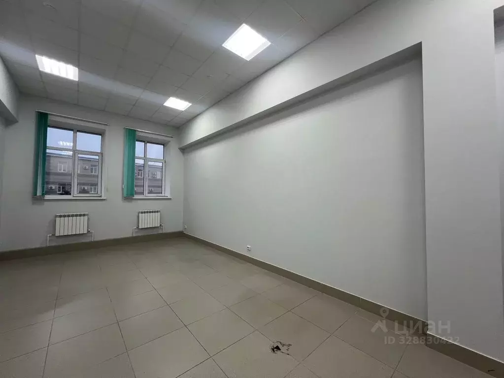 Офис в Татарстан, Казань ул. Мазита Гафури, 50к5 (75 м) - Фото 1