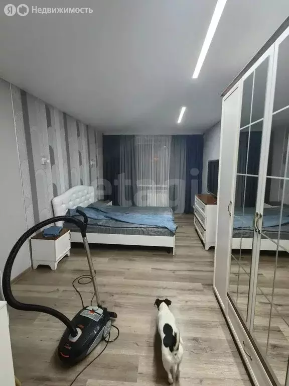 3-комнатная квартира: Тобольск, улица Радищева, 1 (79.3 м) - Фото 1