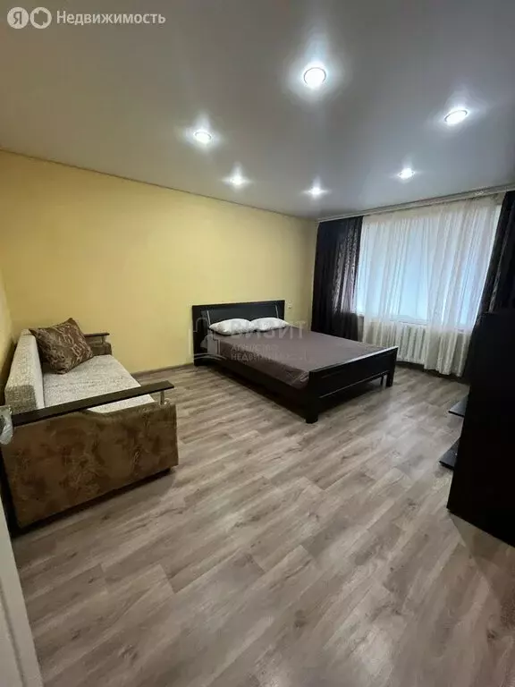 3-комнатная квартира: Нижнекамск, проспект Вахитова, 13А (61.6 м) - Фото 2