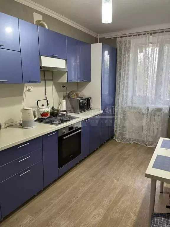 3-к. квартира, 60 м, 1/4 эт. - Фото 0