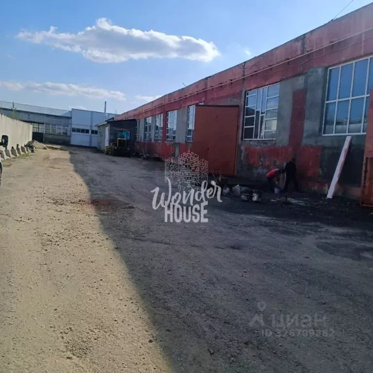 Помещение свободного назначения в Тюменская область, Тюмень ул. ... - Фото 1