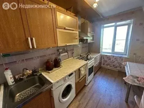 3-комнатная квартира: Вологда, улица Маршала Конева, 16 (59 м) - Фото 0