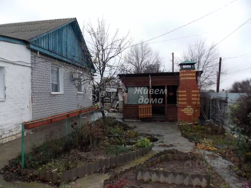 Дом в Волгоградская область, Городище рп ул. Фрунзе (73 м) - Фото 0