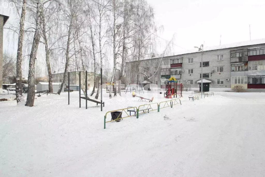 3-комнатная квартира: Ялуторовск, улица Свободы, 251 (65.4 м) - Фото 1