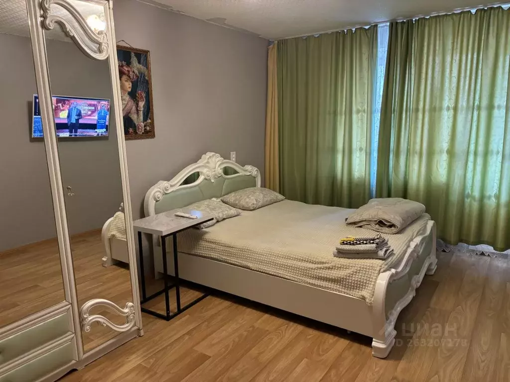 2-к кв. Башкортостан, Нефтекамск Комсомольский просп., 48 (56.0 м) - Фото 1