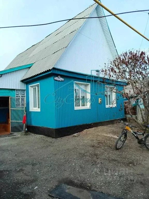 Дом в Оренбургская область, Кувандык Архитектурная ул., 21 (64 м) - Фото 2