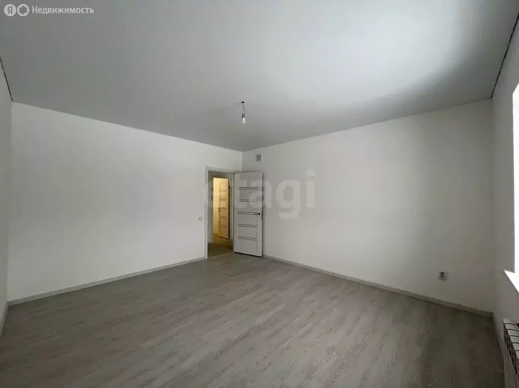 Дом в село Нагаево, улица Героя Анвара Абдуллина (600 м) - Фото 2
