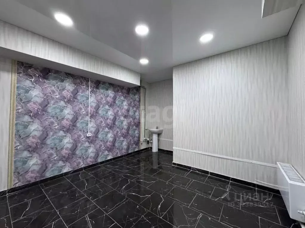 Помещение свободного назначения в Краснодарский край, Краснодар ул. ... - Фото 2