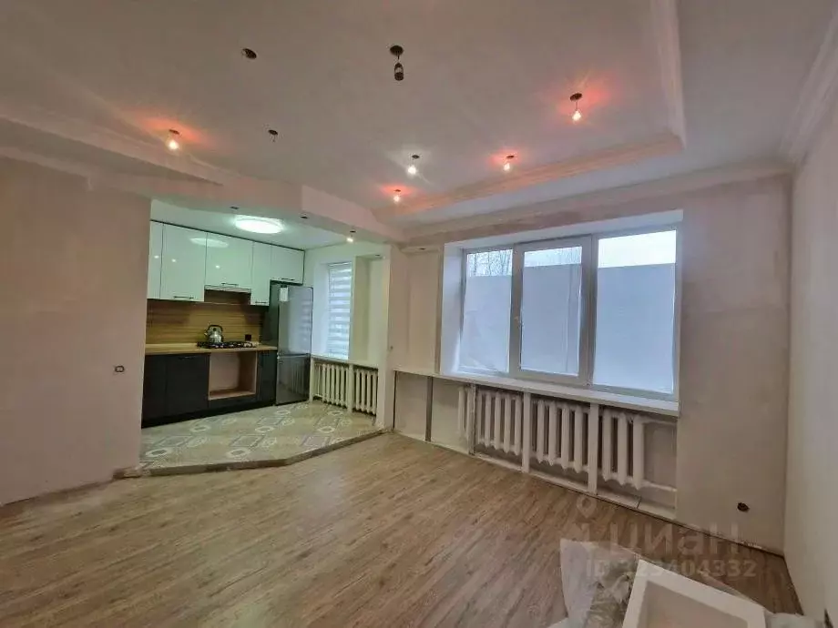 3-к кв. Пермский край, Березники ул. Строгановская, 15 (65.9 м) - Фото 1