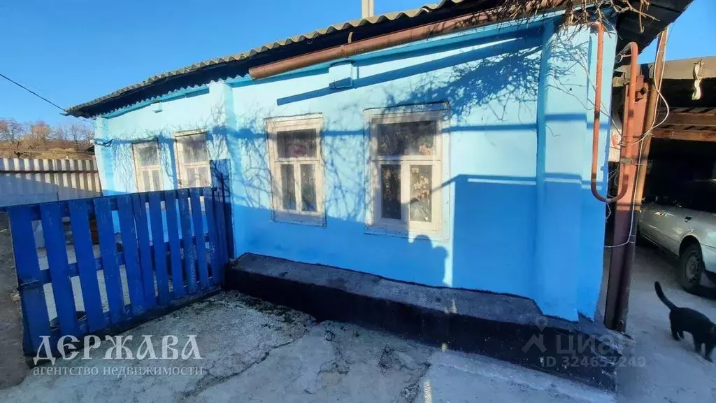 Дом в Белгородская область, Старооскольский городской округ, с. ... - Фото 0