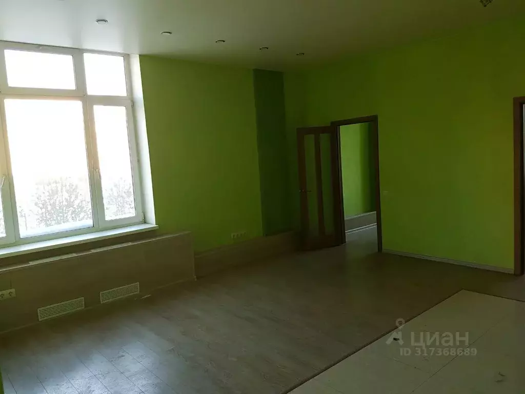 Офис в Свердловская область, Екатеринбург ул. Ясная, 31 (50 м) - Фото 0