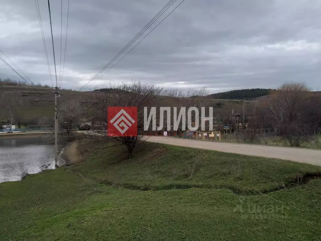 Участок в Крым, Симферопольский район, Пожарское с/пос, с. Демьяновка ... - Фото 2