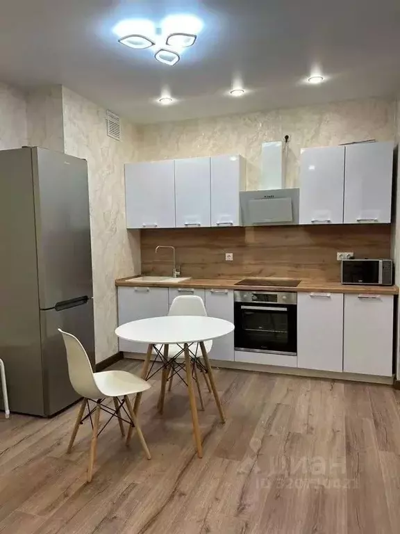 2-к кв. Татарстан, Казань ул. Александра Курынова, 5к2 (49.0 м) - Фото 0