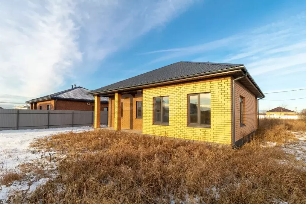 Дом в Тюменская область, Тюмень ул. Романа Филипова (110 м) - Фото 1