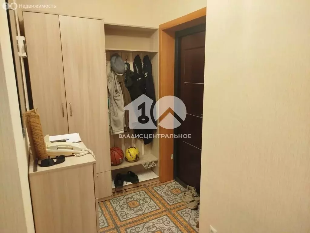 2-комнатная квартира: Новосибирск, улица Галущака, 15 (55 м) - Фото 1