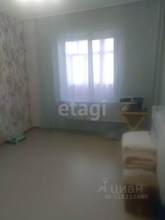 3-к кв. Кемеровская область, Юрга Фестивальная ул., 4 (67.4 м) - Фото 1