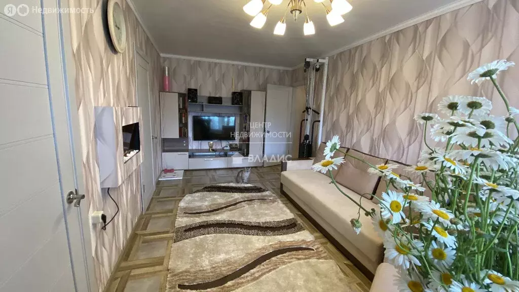 4-комнатная квартира: Арсеньев, улица Жуковского, 15 (59.4 м) - Фото 0