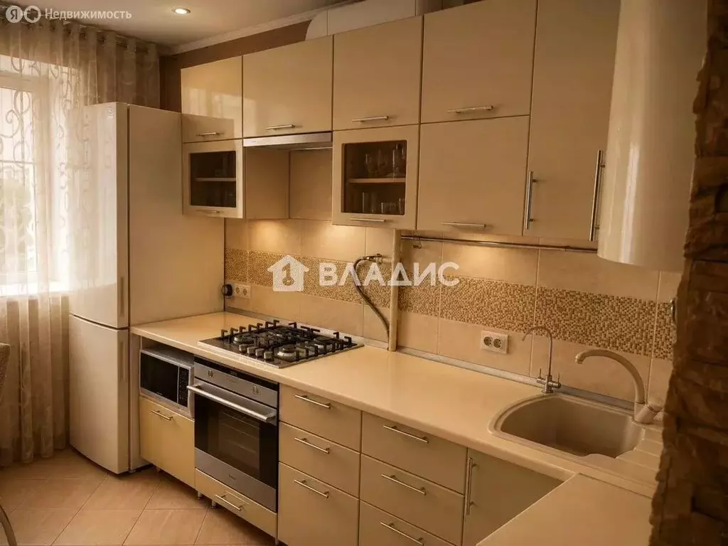 3-комнатная квартира: Белгород, улица Попова, 68А (56 м) - Фото 1