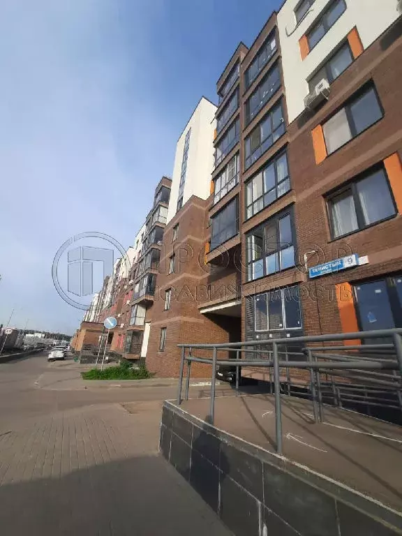 Продается 2-комнатная квартира - Фото 1