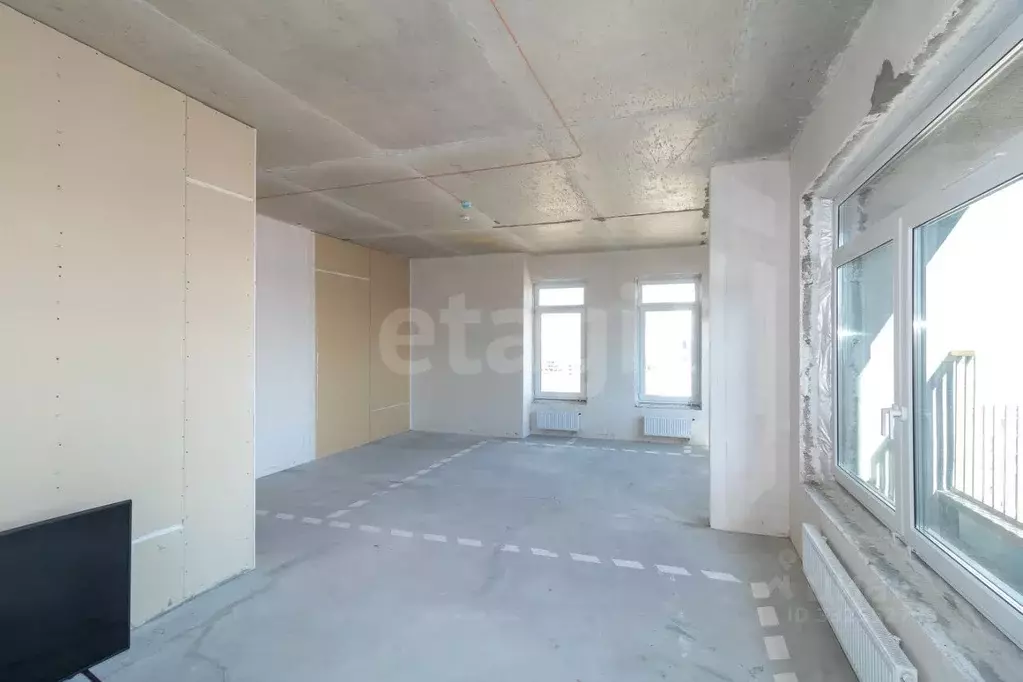 2-к кв. Тюменская область, Тюмень ул. Газовиков, 40 (102.0 м) - Фото 1