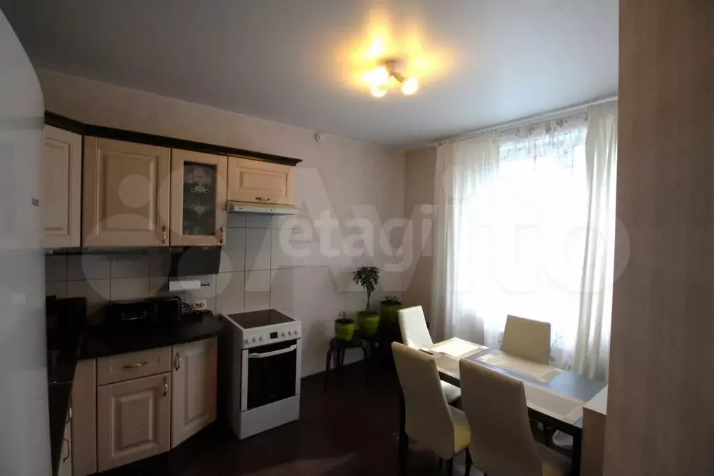 1-к. квартира, 37 м, 1/3 эт. - Фото 0
