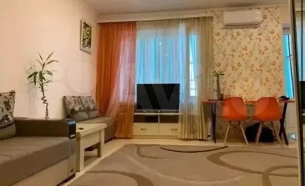 1-к. квартира, 30,6 м, 6/7 эт. - Фото 0