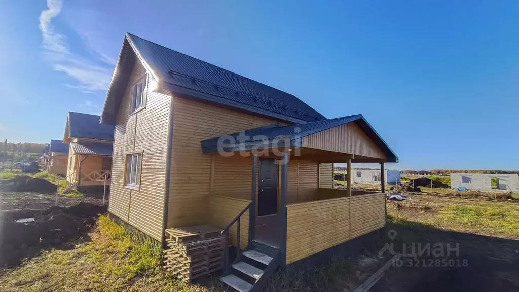 Дом в Свердловская область, Белоярский муниципальный округ, ГусиКлаб ... - Фото 1