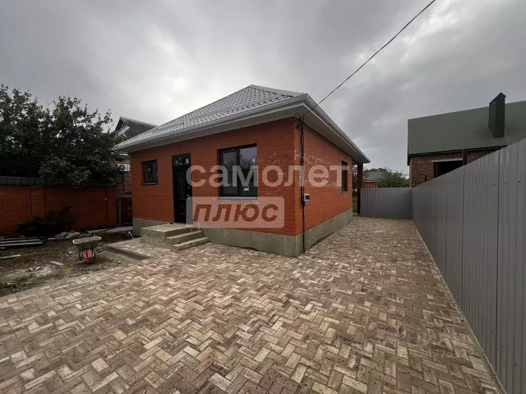 Дом в Краснодарский край, Динской район, Пластуновское с/пос, ... - Фото 1