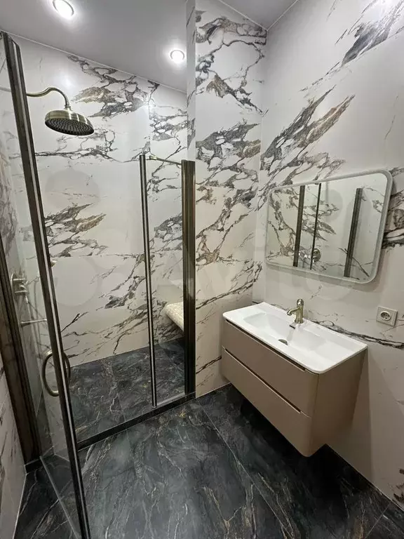1-к. квартира, 60 м, 6/10 эт. - Фото 0