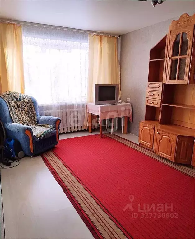 1-к кв. Башкортостан, Ишимбай ул. Гагарина, 96 (30.2 м) - Фото 1