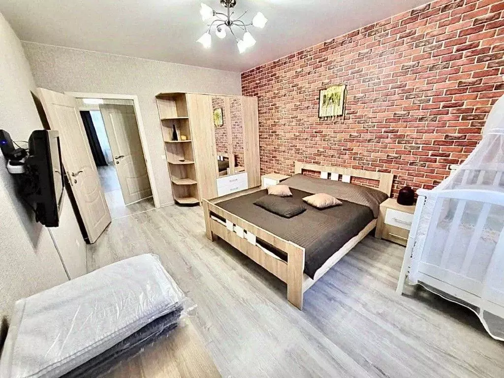 1-к кв. Свердловская область, Екатеринбург ул. Куйбышева, 21 (70.0 м) - Фото 0