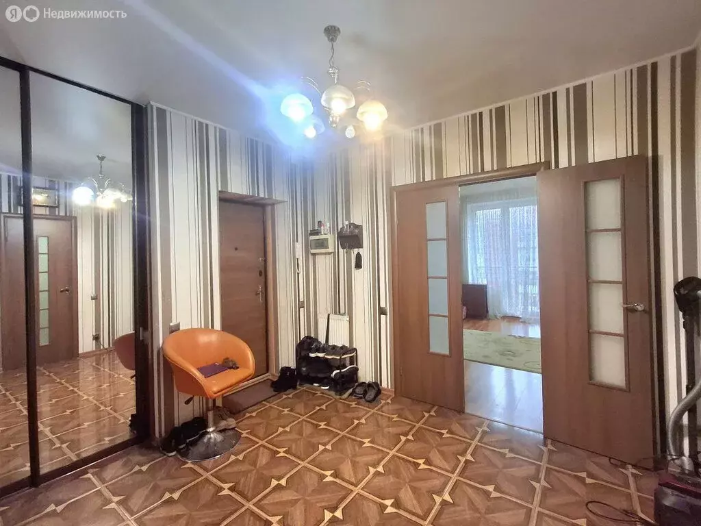 2-комнатная квартира: Калининград, улица Белинского, 42 (71.6 м) - Фото 2