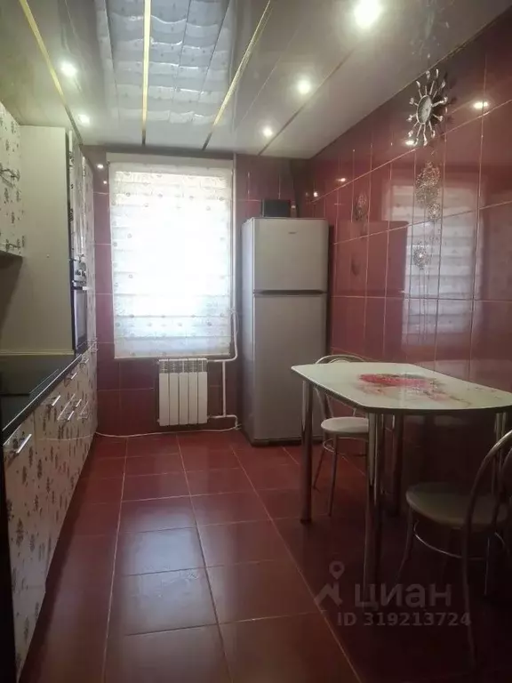 4-к кв. Свердловская область, Екатеринбург ул. Викулова, 48 (79.5 м) - Фото 0