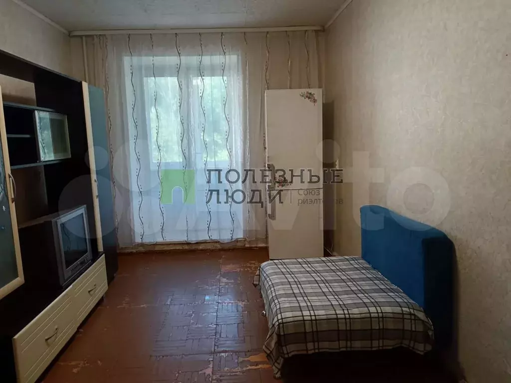 Комната 13 м в 4-к., 3/5 эт. - Фото 0