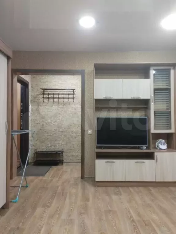 1-к. квартира, 32 м, 8/9 эт. - Фото 1