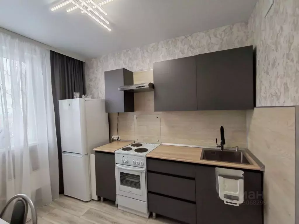 1-к кв. Самарская область, Тольятти Приморский бул., 5 (32.8 м) - Фото 2