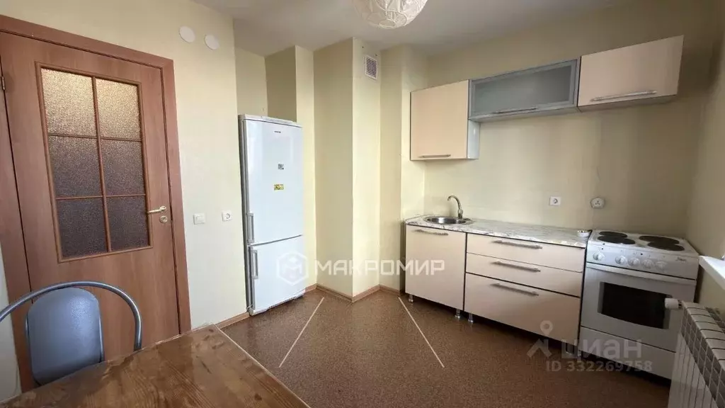 1-к кв. Татарстан, Казань ул. Виктора Сажинова, 3 (38.5 м) - Фото 1