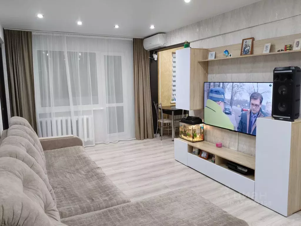 3-к кв. Омская область, Омск ул. Олимпийская, 7 (48.3 м) - Фото 0