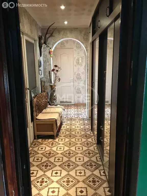 3-комнатная квартира: Калининград, улица Куйбышева, 141 (63.6 м) - Фото 1