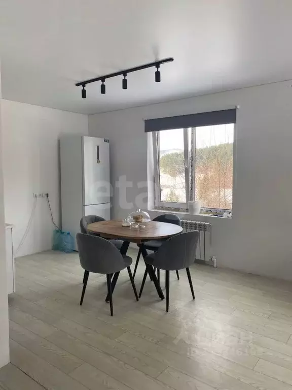 Дом в Алтай, Горно-Алтайск пер. Лисавенко, 24 (101 м) - Фото 1