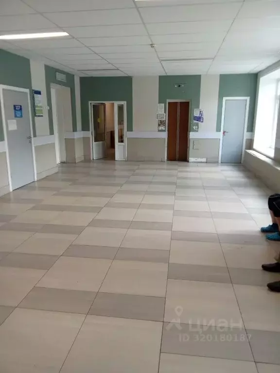 Помещение свободного назначения в Тульская область, Донской ... - Фото 0