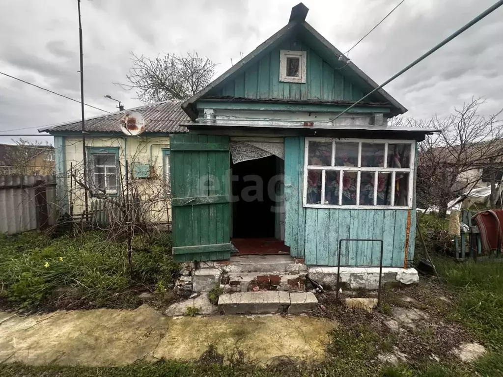 Дом в Белгородская область, Волоконовский район, Староивановское ... - Фото 1