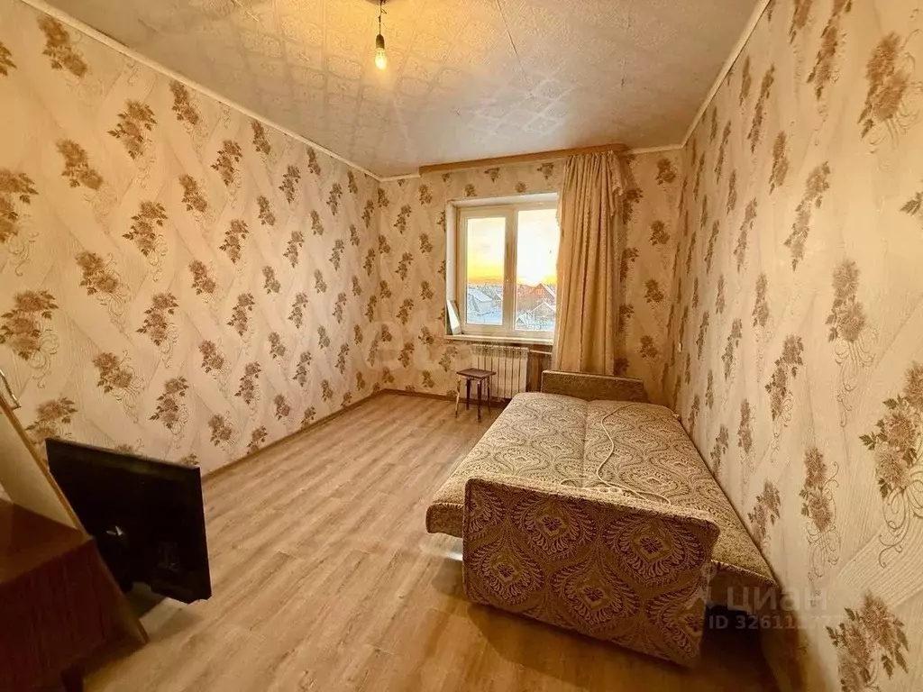 2-к кв. Псковская область, Порхов Молодежная ул., 2 (48.7 м) - Фото 1