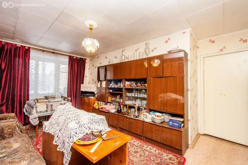 3-комнатная квартира: Тюмень, улица Мельникайте, 66 (57.9 м) - Фото 2